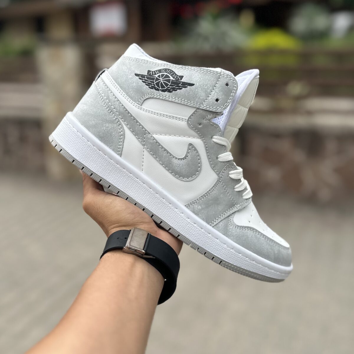 IMG_1302-1200x1200 کتانی ایر جردن ۱ (Air Jordan 1) مدل ساقدار|سایز۳۷_۴۰ - Image 1