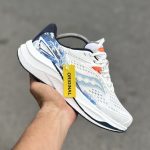 کتانی ساکسونی مدل Speed (Saucony Speed) زنانه ترکیب رنگ سفید و آبی|سایز۳۷_۴۰