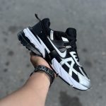 کتانی نایکی V2K Run مدل اسپرت ترکیب رنگ مشکی و نقره‌ای|سایز41_44
