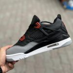 کتانی جردن ۴ (Jordan 4) ترکیب رنگ مشکی و قرمز|سایز ۴۱_۴۴ - Image 4