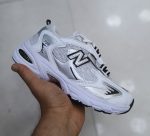 کتانی نیوبالانس (New Balance) مدل ۷۲۵ (725) رنگ سفید خط مشکی|سایز41_44