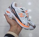 کتانی نیوبالانس (New Balance) مدل ۱۰۶۴ (1064) رنگ سفید خط نارنجی|سایز37_40