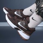 کتونی زنانه نایک (Nike) V2K – سفید و قهوه‌ای|سایز37_40 - Image 4