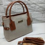 کیف زنانه دو دسته طرح مارک و کنف - مدل بند دوشی و دستی - سایز ۲۰*۲۵