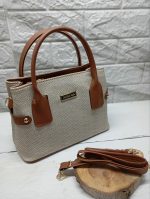 کیف زنانه دو دسته طرح مارک و کنف - مدل بند دوشی و دستی - سایز ۲۰*۲۵